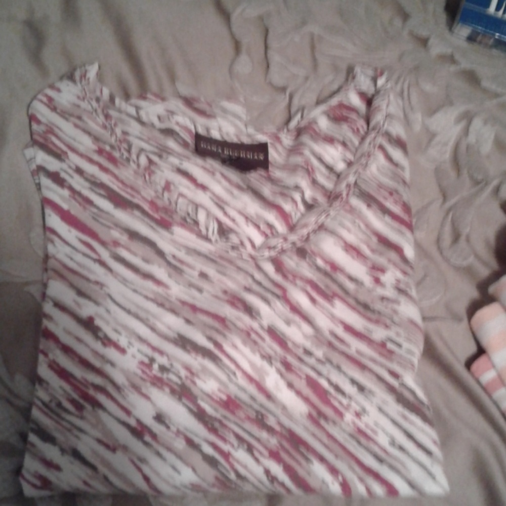 Multi color t-shirt